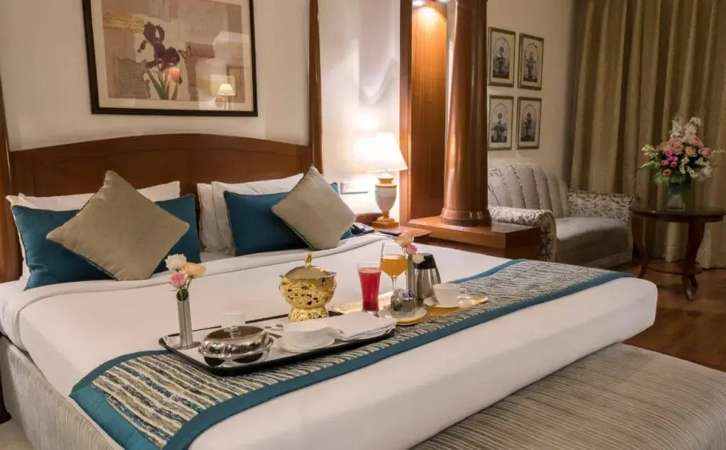 Tivoli Garden Resort Hotel