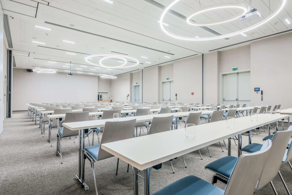 Park Inn by Radisson Danube Bratislava