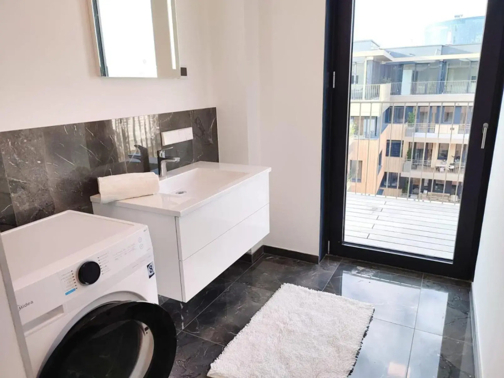 Panorama Apartment Vienna - free parking, sauna & fitness