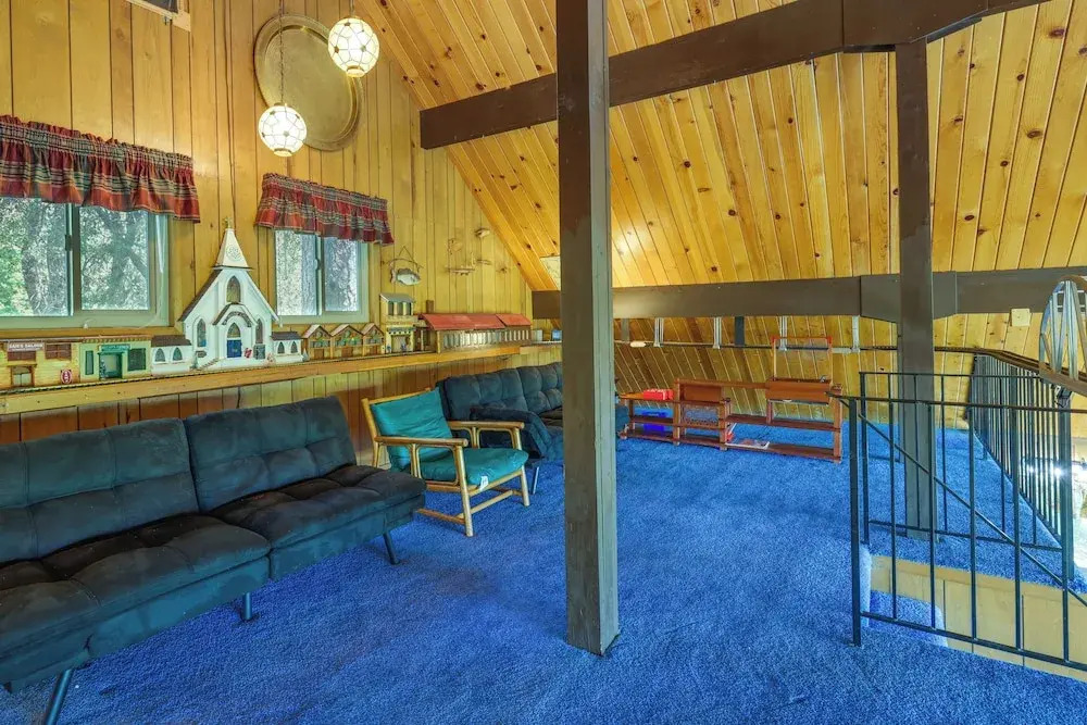 Hike, Bike & Golf: Peaceful Cabin in Twain Harte!