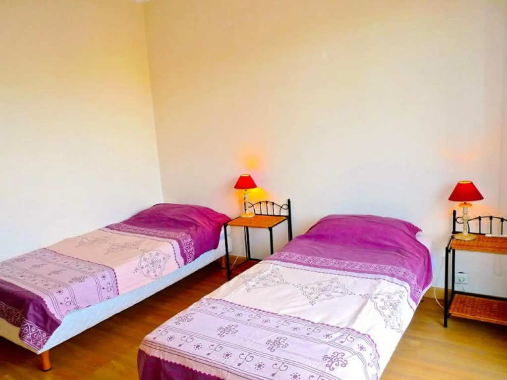 Large Light and Modern 2 Bedroomed Apartment in Cannes With Sea Views Pool and Lovely Terrace - 1503