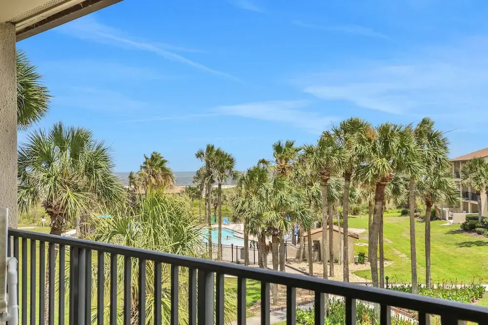 Ocean-view Condo With 2 Pools, Beach Access & Private Lanais