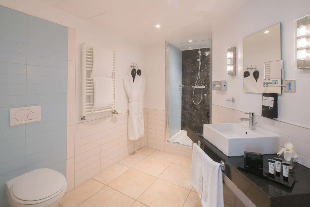 Best Western Plus Grand Hotel Victor Hugo