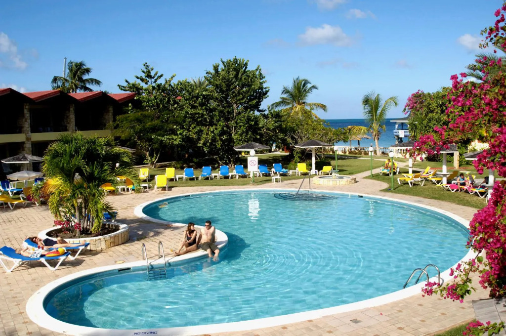 Royalton CHIC Antigua, An Autograph Collection All-Inclusive Resort