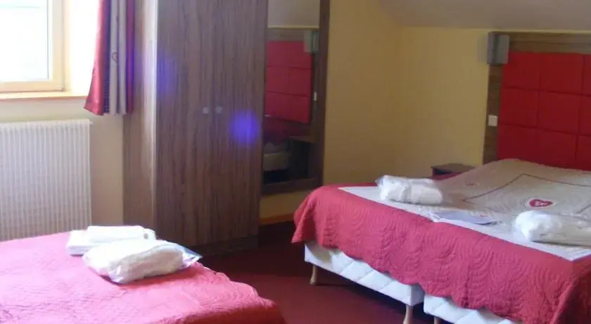 SARL DU PARC Hôtel Les Tremplins