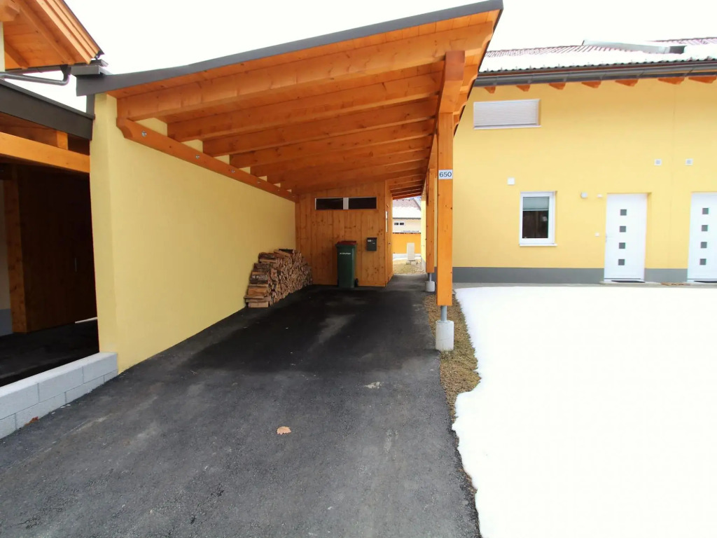 Chalet in Kötschach am Skihang