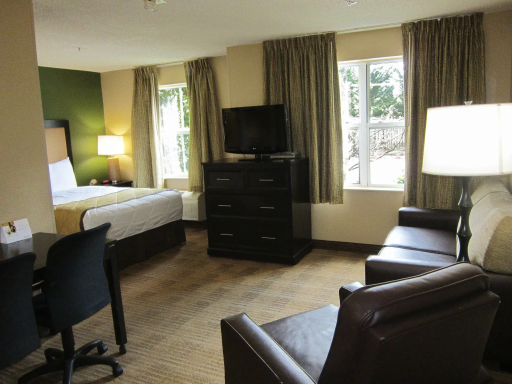 Studio 6 Extended Stay Minneapolis Airport Eagan North MN