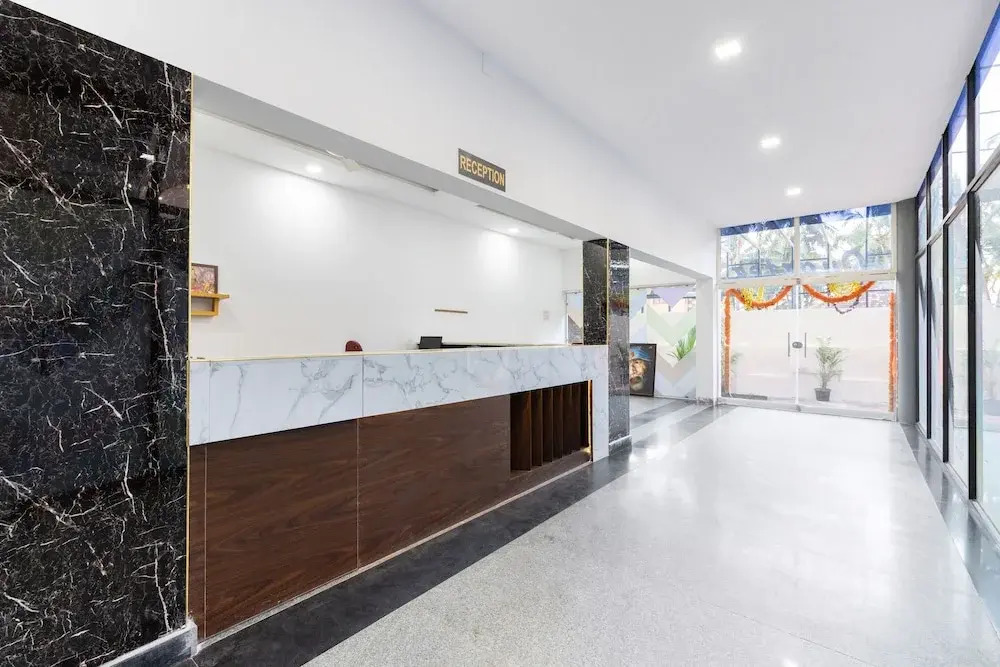 Capital O 41866 Hotel Metro Palace