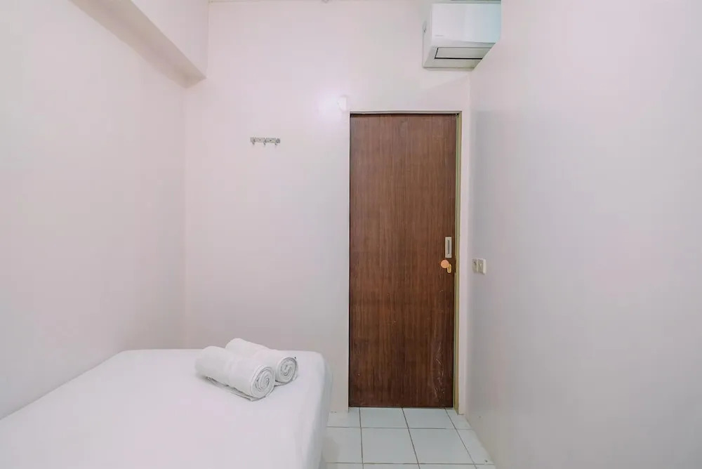 Comfort 2BR at Bogor Mansion Apartment By Travelio