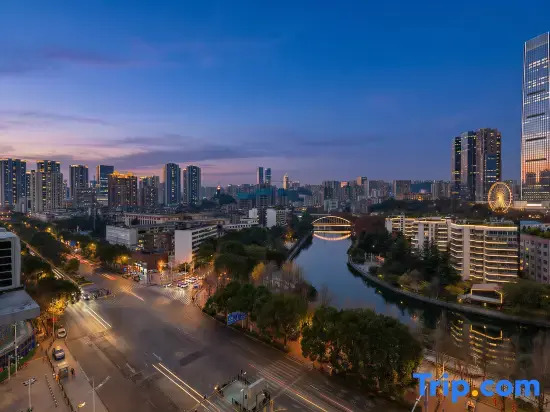 Shangcheng·Yunmin Bed and Breakfast (Guiyang Qingyun Market Branch)