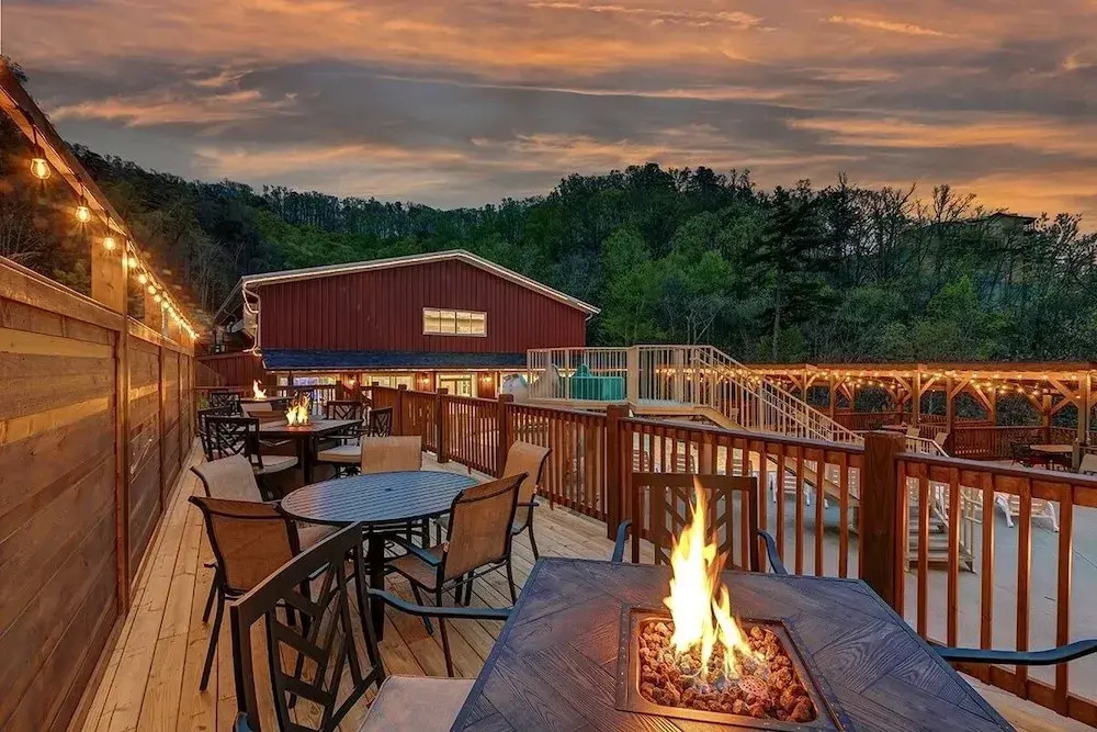 Bear Necessities - 3 Bedrooms, 3 Baths, Sleeps 10 3 Cabin by RedAwning