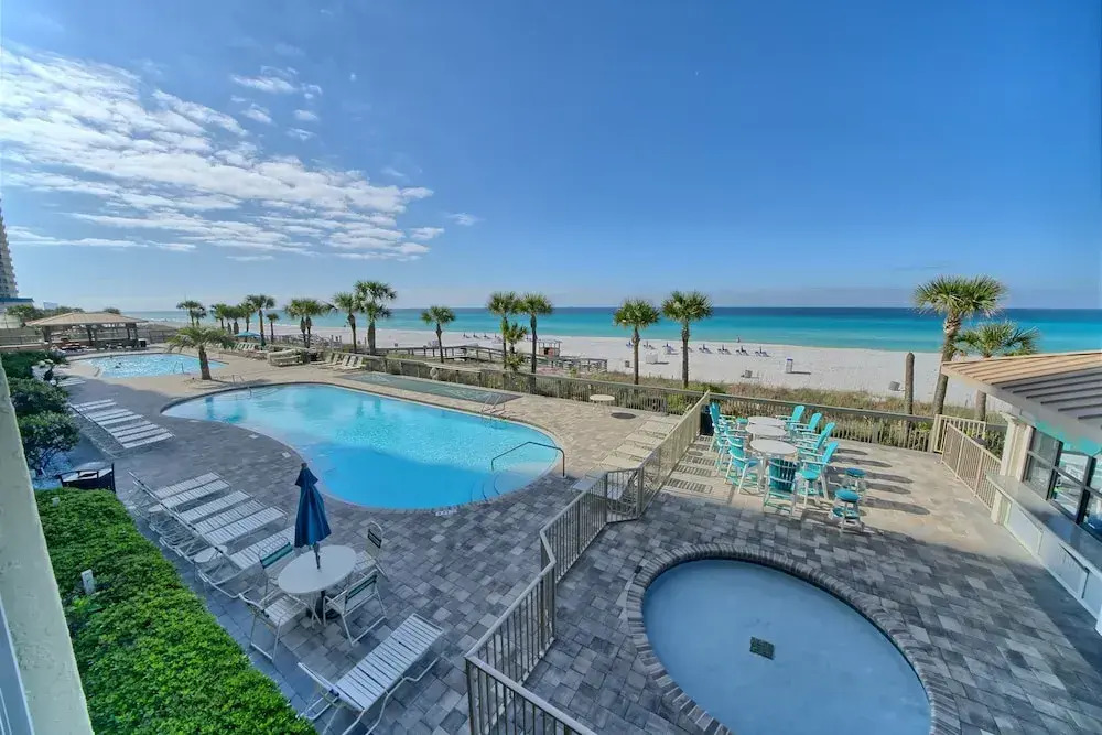 Modern Oceanfront Retreat, Spacious Balcony - 0207 3 Bedroom Condo by RedAwning