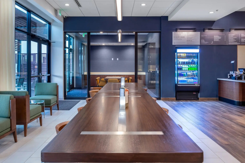 Courtyard by Marriott Conway