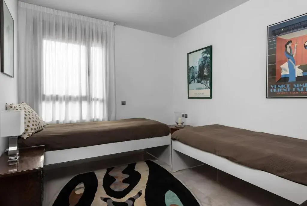 3BR Luxury Frontline Golf Elegant Corner apartment