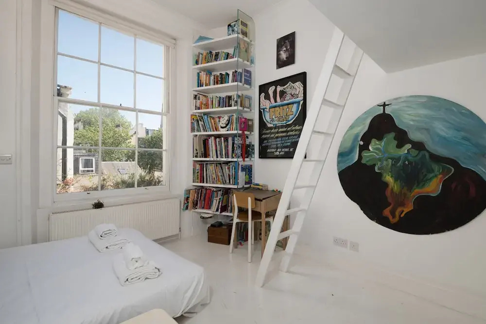 Stunning Paddington Home by Hyde Park
