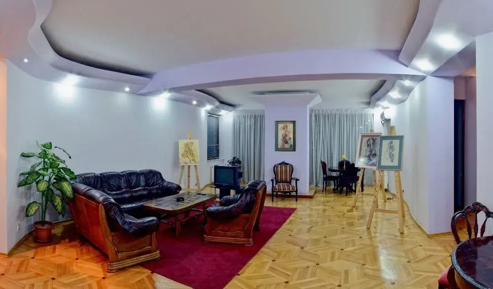 Отель VIP Victoria
