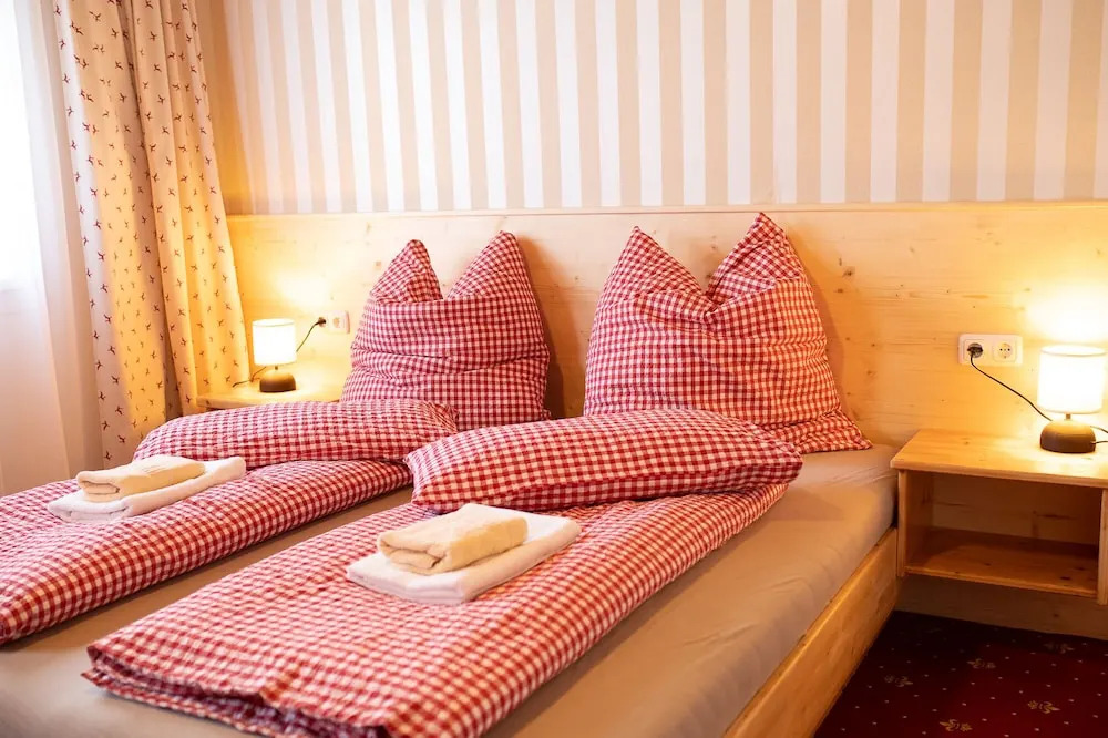 Rösslgut Bed & Breakfast