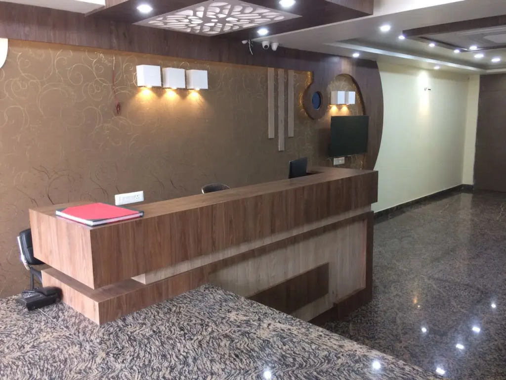 Hotel Rahil Palace