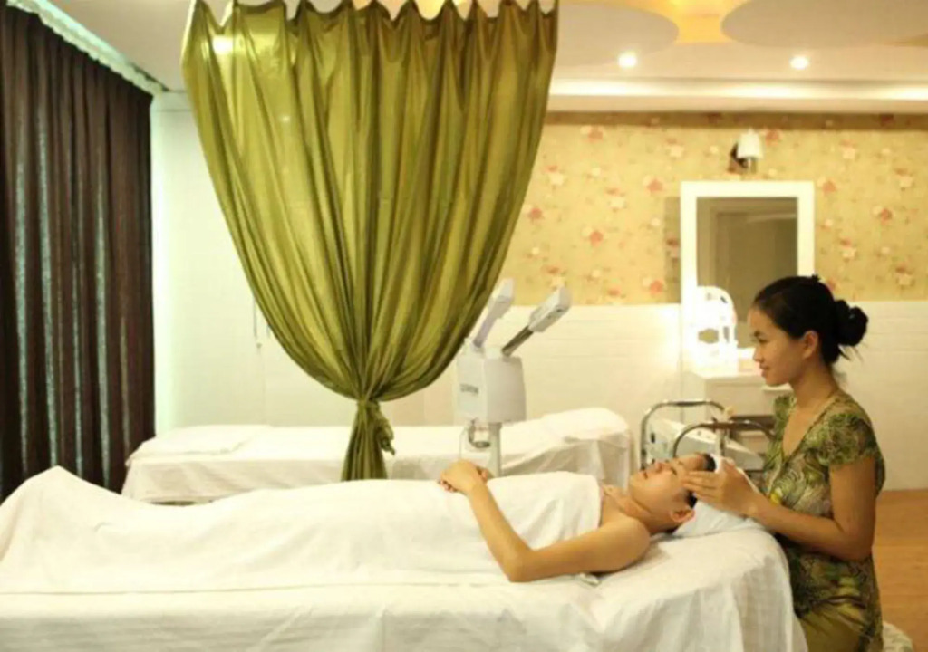 Hanoi Amore Hotel & Travel