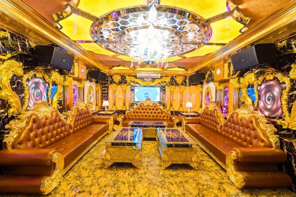 Dinh Gia Hotel
