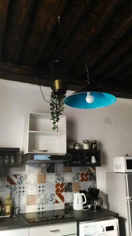 Blue Room Apartment