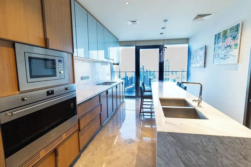 HAPPY SEASON | Address Residences Dubai Opera