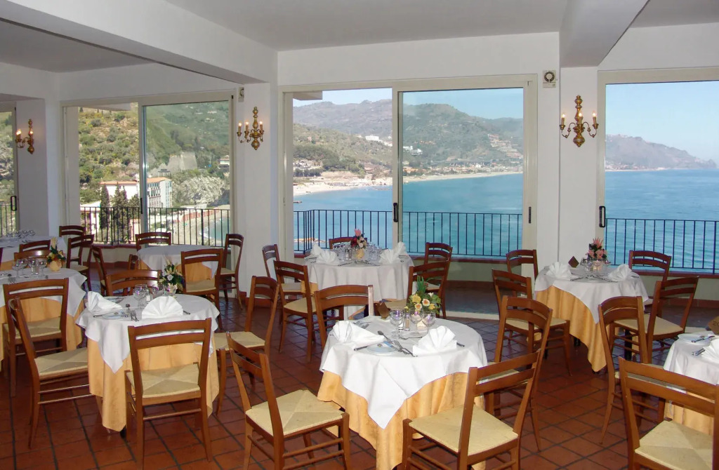 Bay Palace Mazzarò