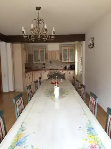Chalet Mobius