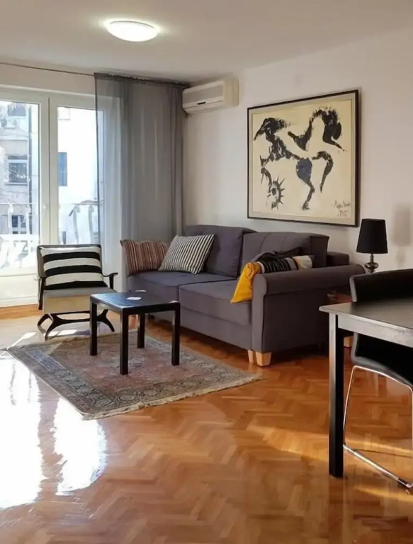 Apartment Art Galery