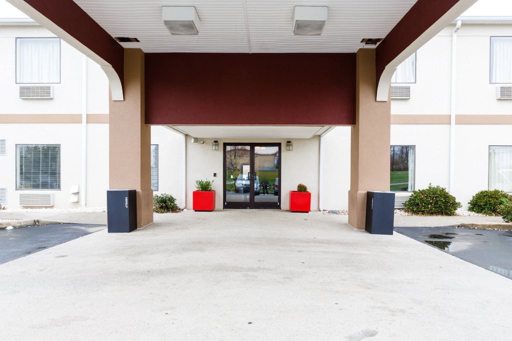 Red Roof Inn PLUS+ Danville, KY