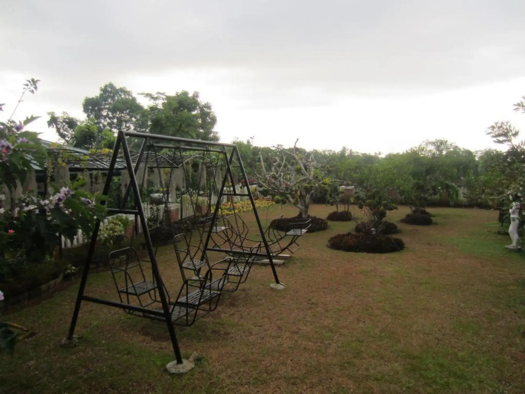 Banio Kreek Farms
