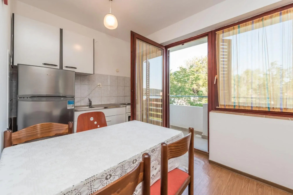 Jadra - 28 m from beach - A3(2+3)