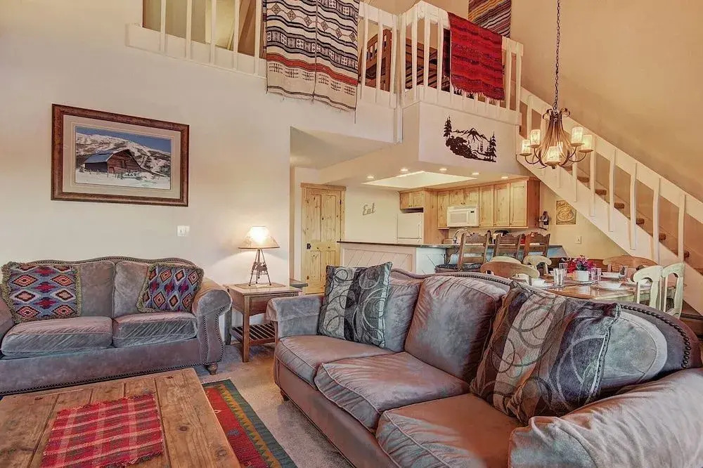 Longbranch 318 - 3 Br Condo
