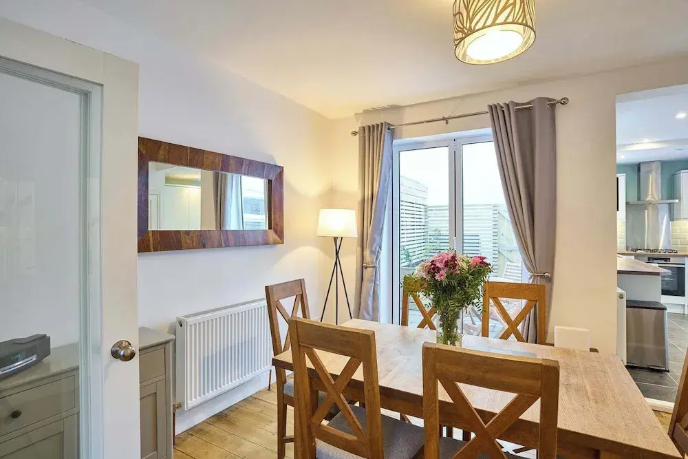Host Stay Prince of Wales Road