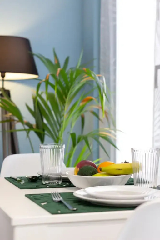 Behosty - Triana Chic Essense A