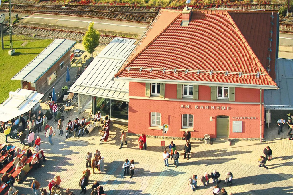 Übernachtung im nostalgischen Bahnwaggon