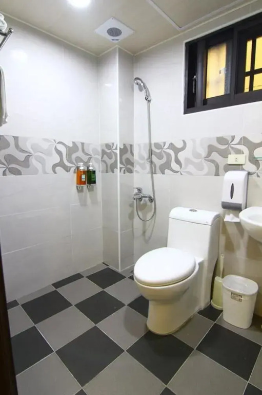 Happyday Guesthouse