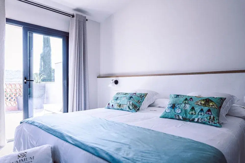 Hotel Boutique Monells Summum