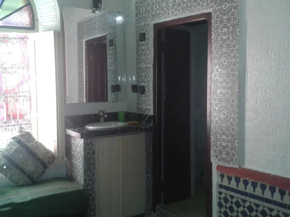 Riad Azrou