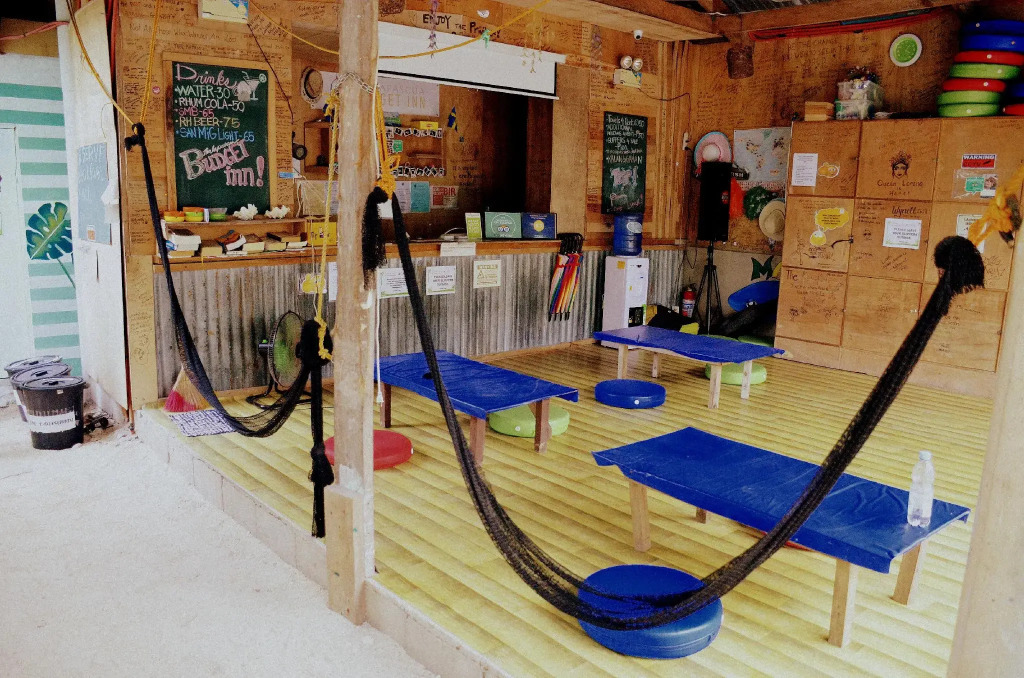 Malapascua Budget Inn MBI DIVE CENTER