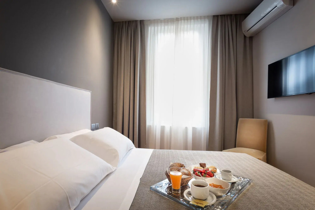 HNN Luxury Suites