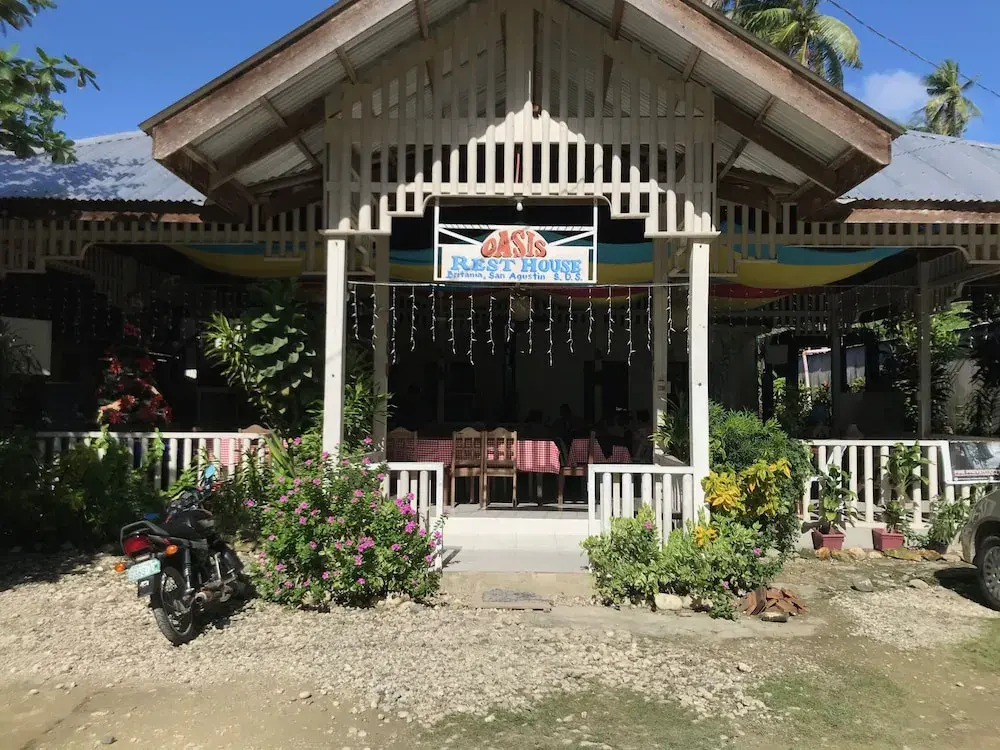 Oasis Resthouse