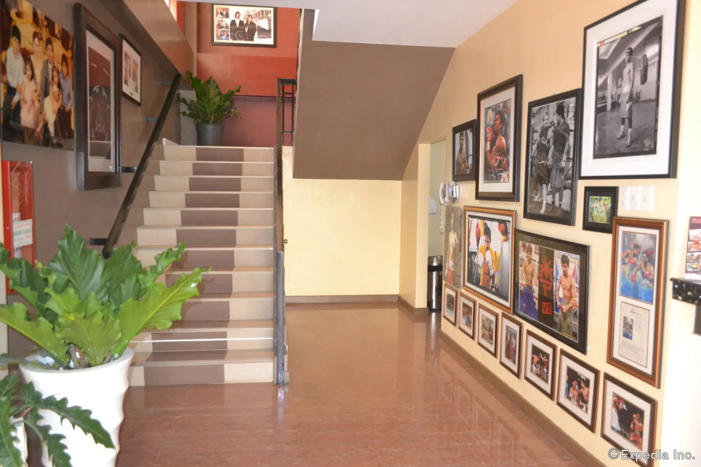 Roadhaus Hotel - The Manny Pacquiao Hotel