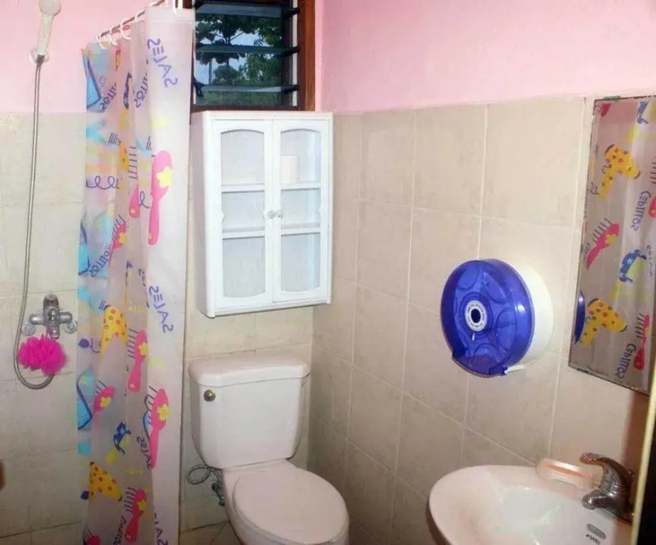 Blue Pango Motel - Hostel