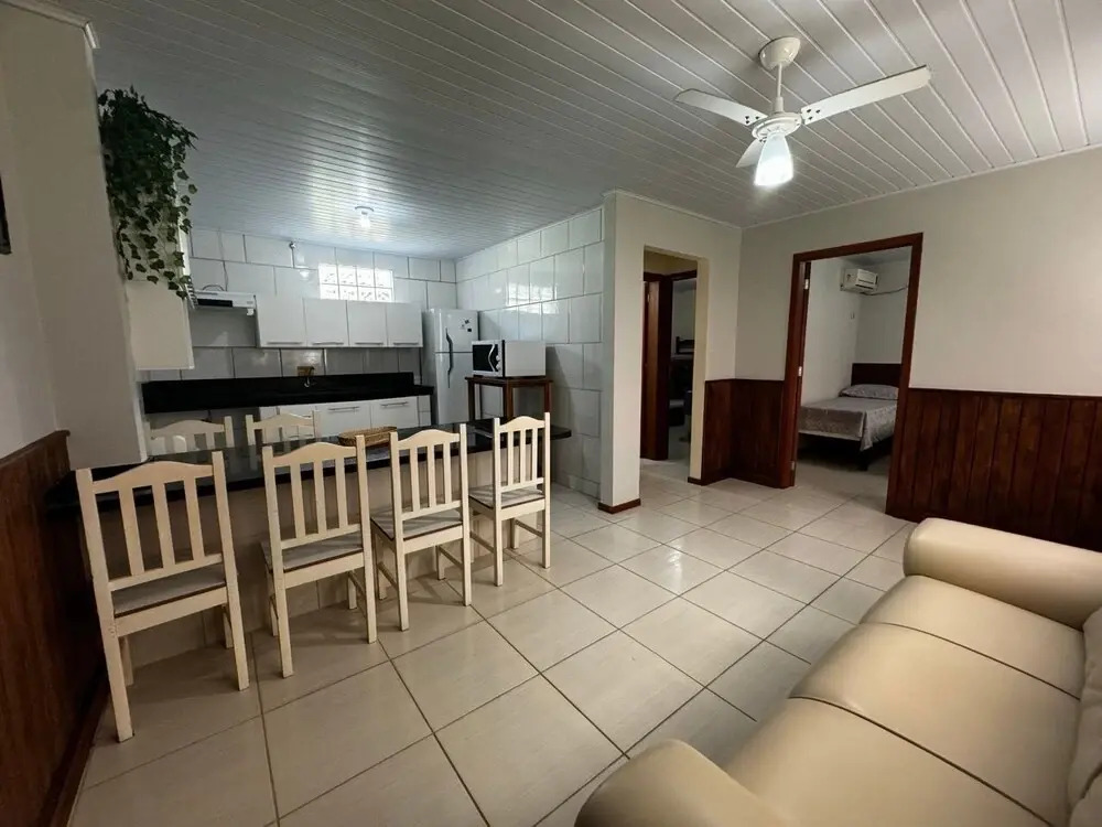 AP 05 Ala Bombinhas Residencial Solavir