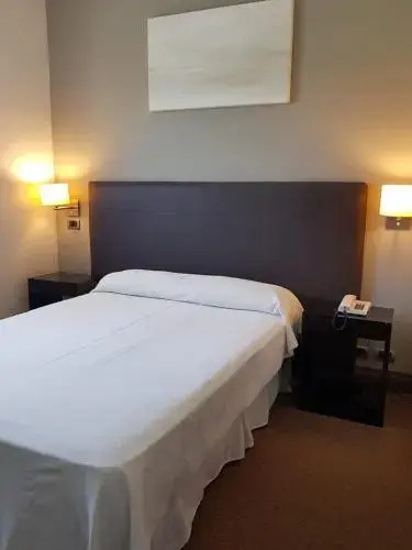 Hotel Tejas Rojas