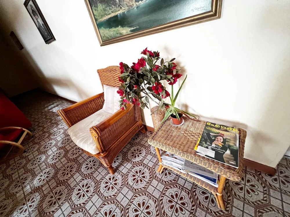 Bed and Breakfast Eder