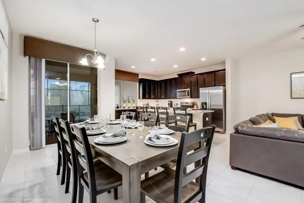 Orlando's Newest Resort Community Town Home 4 Bedroom Townhouse by Redawning
