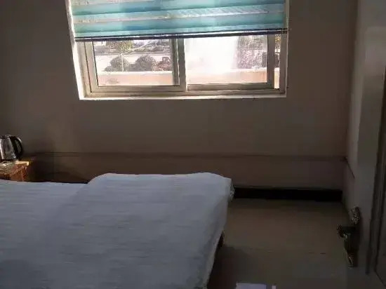 Yuxian Laijia Guest House