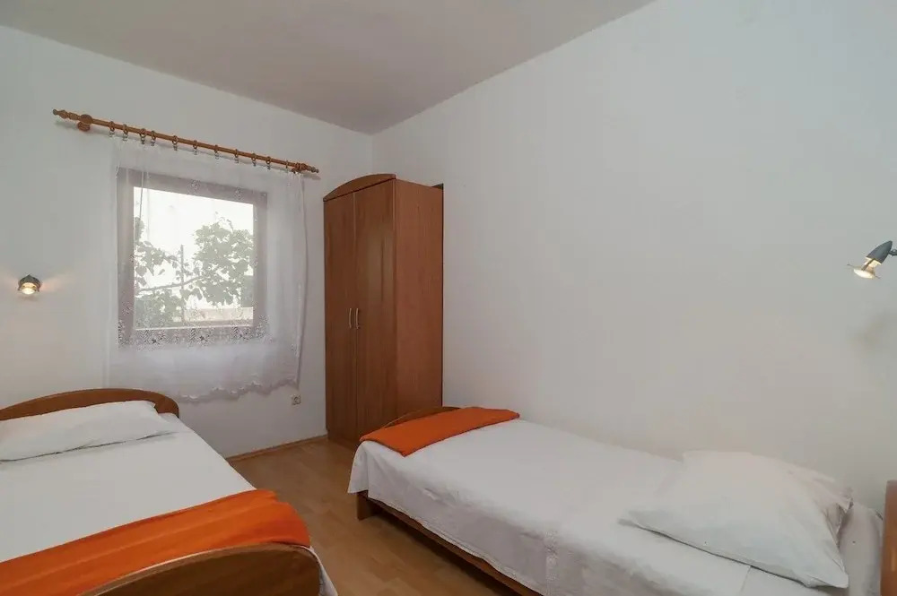 Apartments Katija 4203
